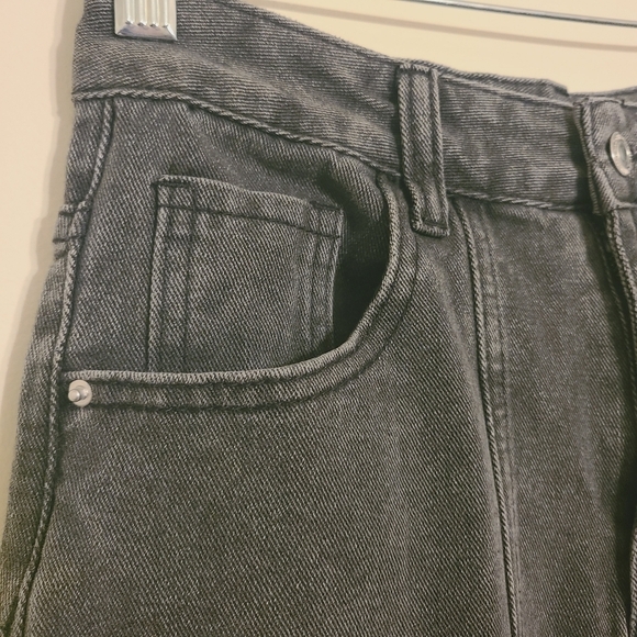 Pretty Little Thing | Women's Black High Waist Cargo Jeans (Size 4) - Picture 5 of 14